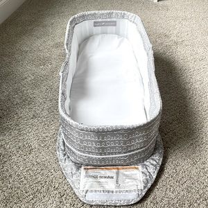 Baby Delight Snuggle Nest